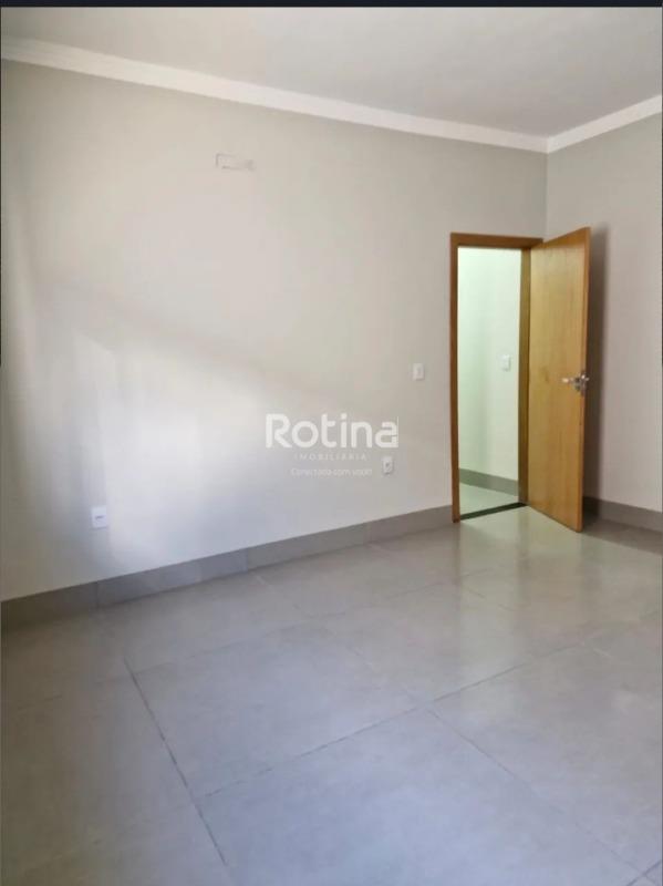 Casa à venda, 3 quartos em Uberlândia no bairro Aclimação no valor de R$ 890.000,00 - Rotina Imobiliária: 