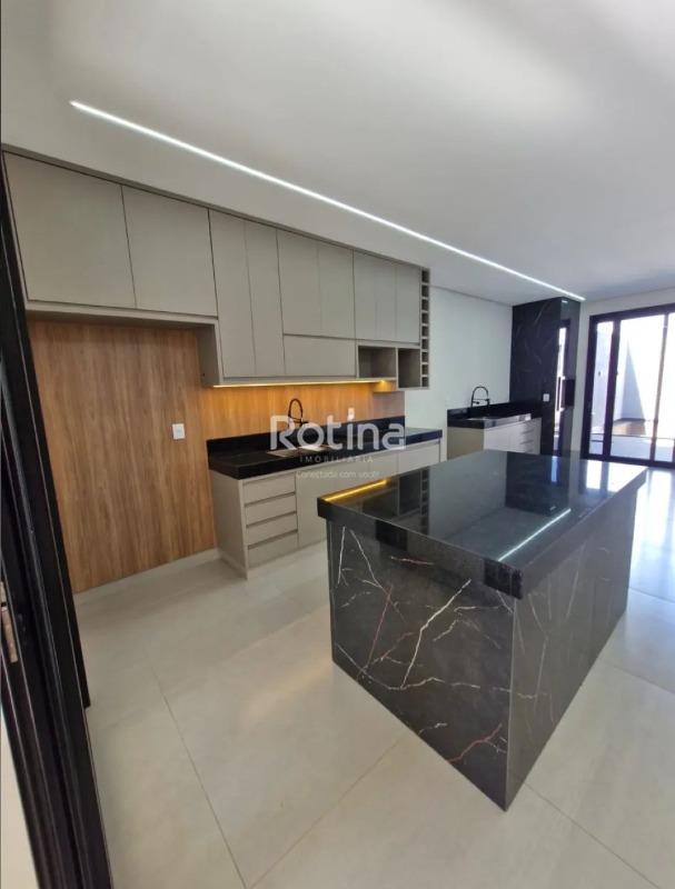 Casa à venda, 3 quartos em Uberlândia no bairro Aclimação no valor de R$ 890.000,00 - Rotina Imobiliária: 
