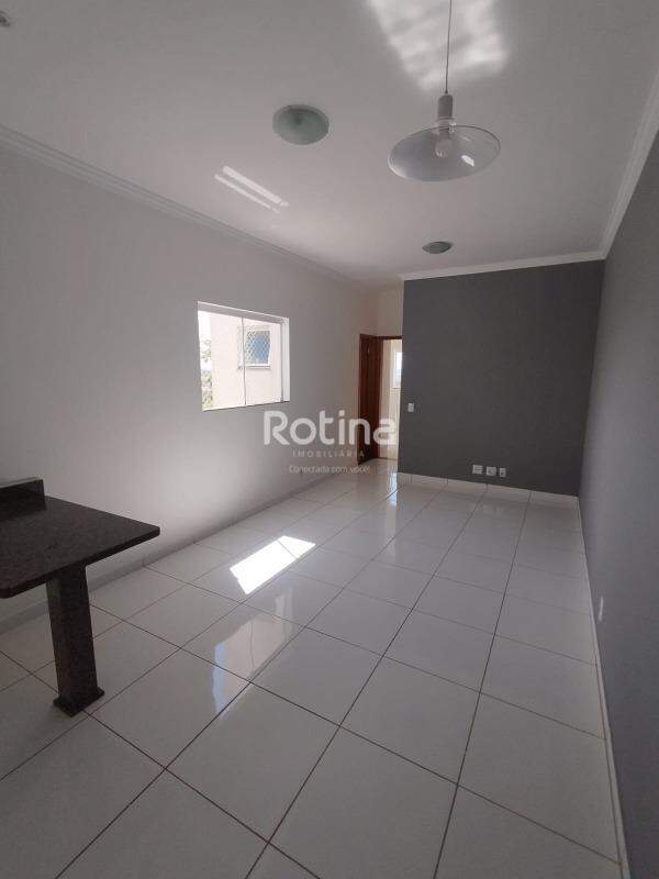 Apartamento para alugar, 2 quartos em Uberlândia no bairro Alto Umuarama no valor de R$ 1.500,00 - Rotina Imobiliária: 