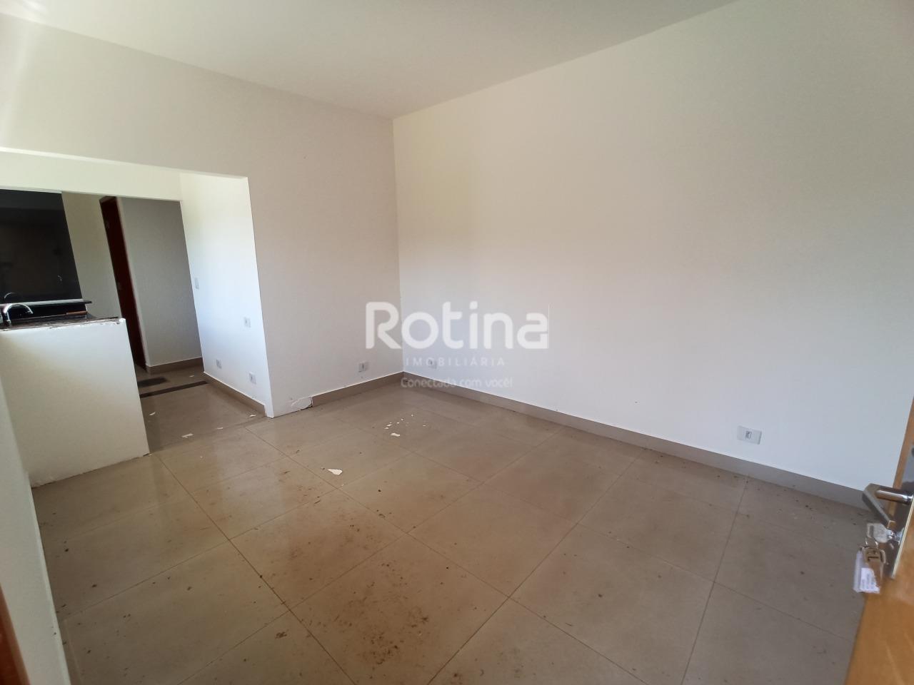 Comercial para alugar, em Uberlândia no bairro Brasil no valor de R$ 6.000,00 - Rotina Imobiliária: 