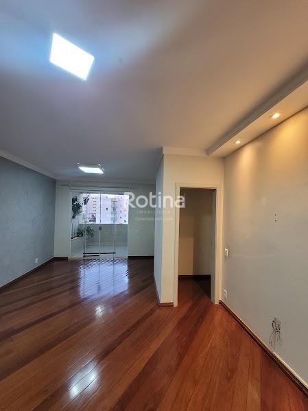 Apartamento à venda, 3 quartos em Uberlândia no bairro Santa Mônica no valor de R$ 390.000,00 - Rotina Imobiliária: 