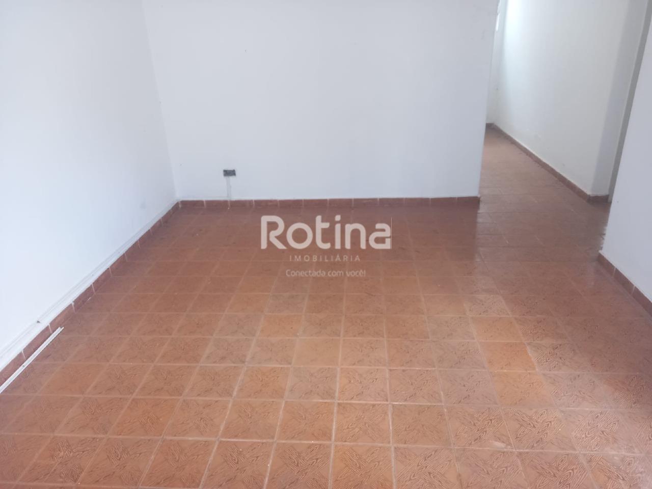Casa Comercial à venda, 7 quartos em Uberlândia no bairro Martins no valor de R$ 600.000,00 - Rotina Imobiliária: 