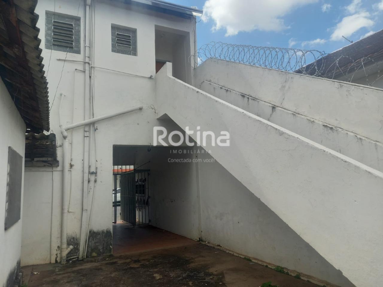 Casa Comercial à venda, 7 quartos em Uberlândia no bairro Martins no valor de R$ 600.000,00 - Rotina Imobiliária: 