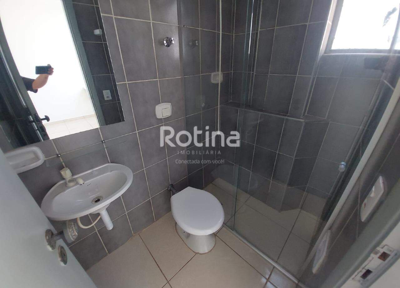 Apartamento para alugar, em Uberlândia no bairro Nossa Senhora Aparecida no valor de R$ 750,00 - Rotina Imobiliária: 
