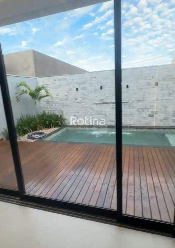 Casa Condomínio Fechado à venda, 3 quartos em Uberlândia no bairro Condominio Splendido no valor de R$ 2.400.000,00 - Rotina Imobiliária: 