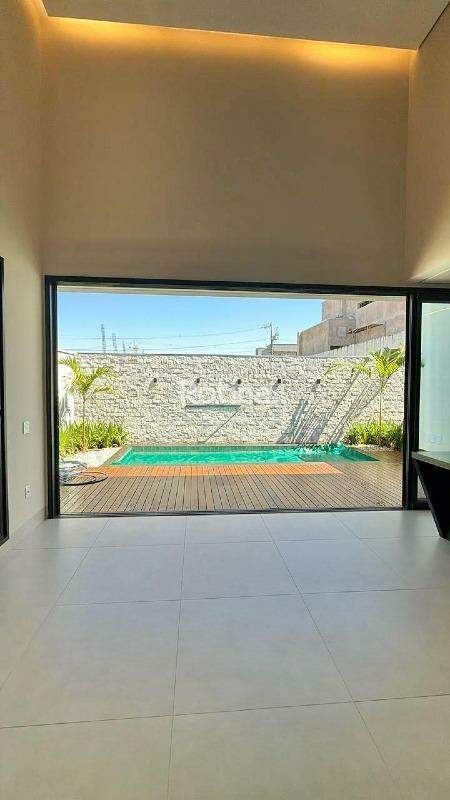 Casa Condomínio Fechado à venda, 3 quartos em Uberlândia no bairro Cond. Splendido no valor de R$ 2.400.000,00 - Rotina Imobiliária: 