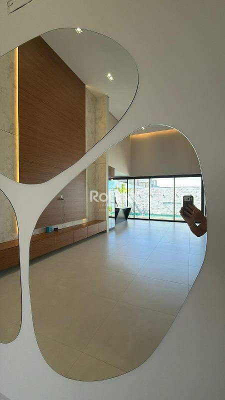 Casa Condomínio Fechado à venda, 3 quartos em Uberlândia no bairro Cond. Splendido no valor de R$ 2.400.000,00 - Rotina Imobiliária: 