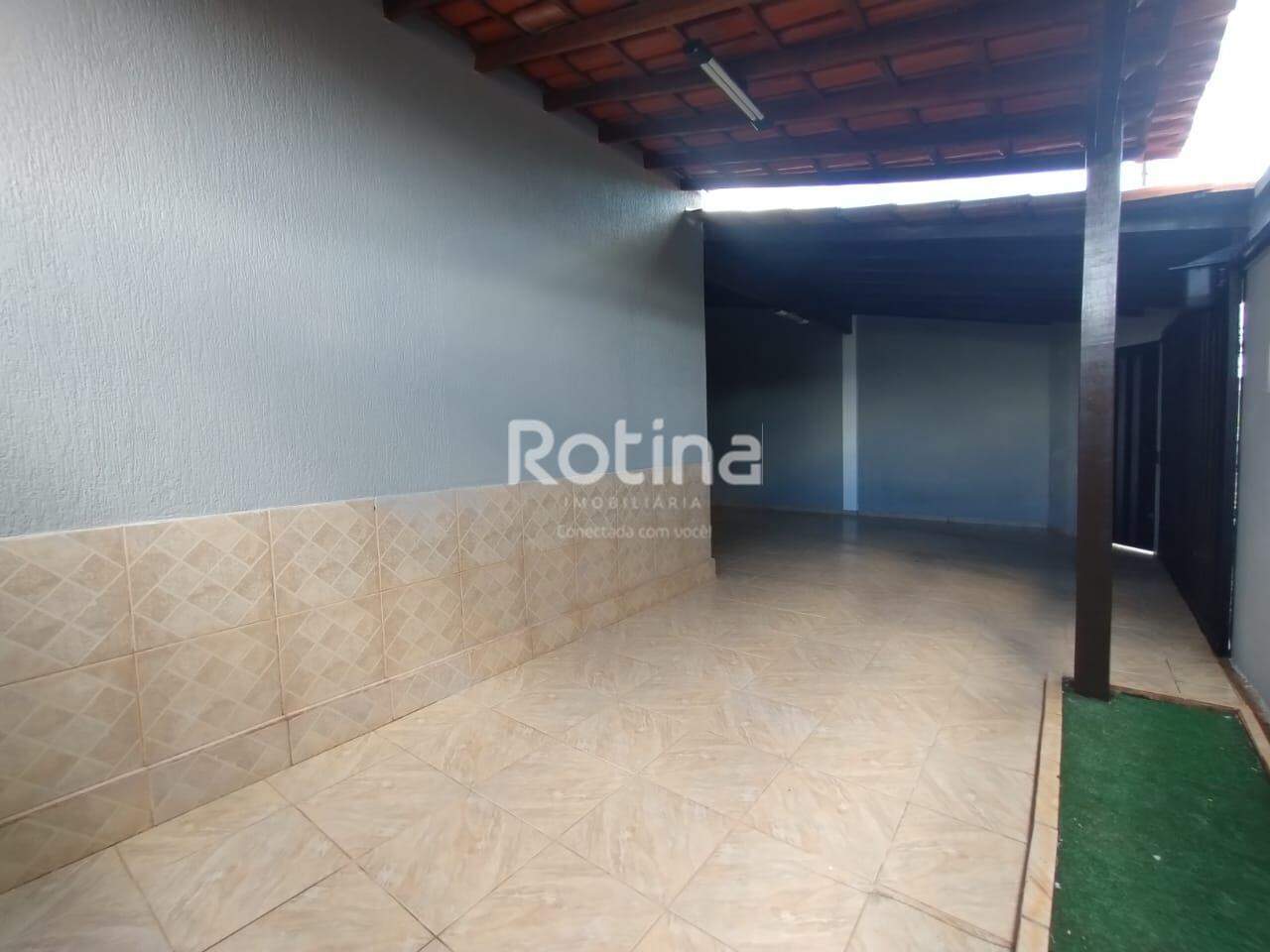 Casa para alugar, 3 quartos em Uberlândia no bairro Jardim das Palmeiras no valor de R$ 3.600,00 - Rotina Imobiliária: 