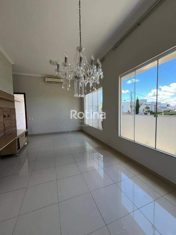 Casa Condomínio Fechado para alugar, 3 quartos em Uberlândia no bairro Aclimação no valor de R$ 10.000,00 - Rotina Imobiliária: 