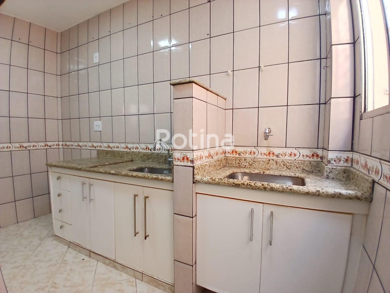 Apartamento para alugar, 3 quartos em Uberlândia no bairro Nossa Senhora Aparecida no valor de R$ 1.700,00 - Rotina Imobiliária: 