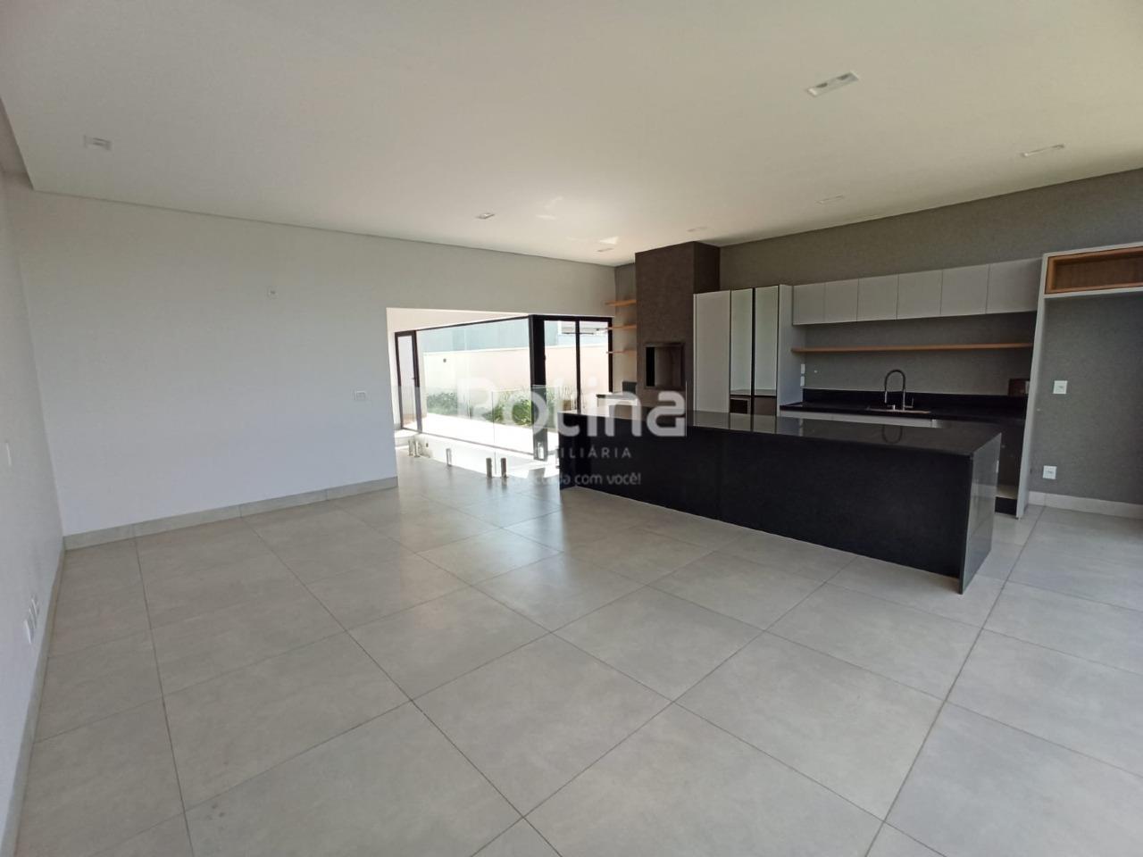 Casa Condomínio Fechado para alugar, 3 quartos em Uberlândia no bairro Granja Marileusa no valor de R$ 8.500,00 - Rotina Imobiliária: 