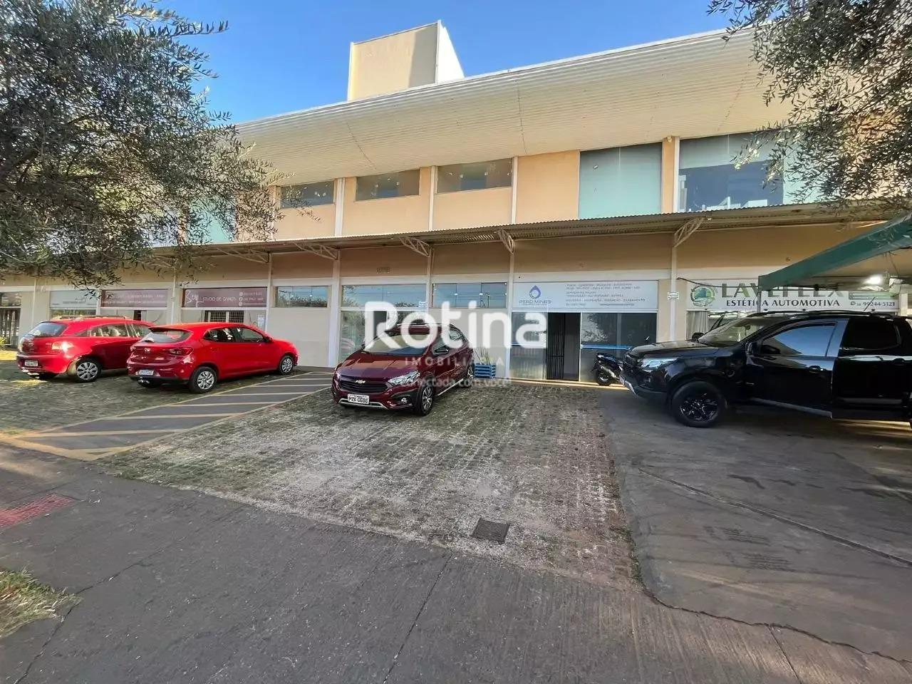 Sala para alugar, em Uberlândia no bairro Granada no valor de R$ 2.800,00 - Rotina Imobiliária: 