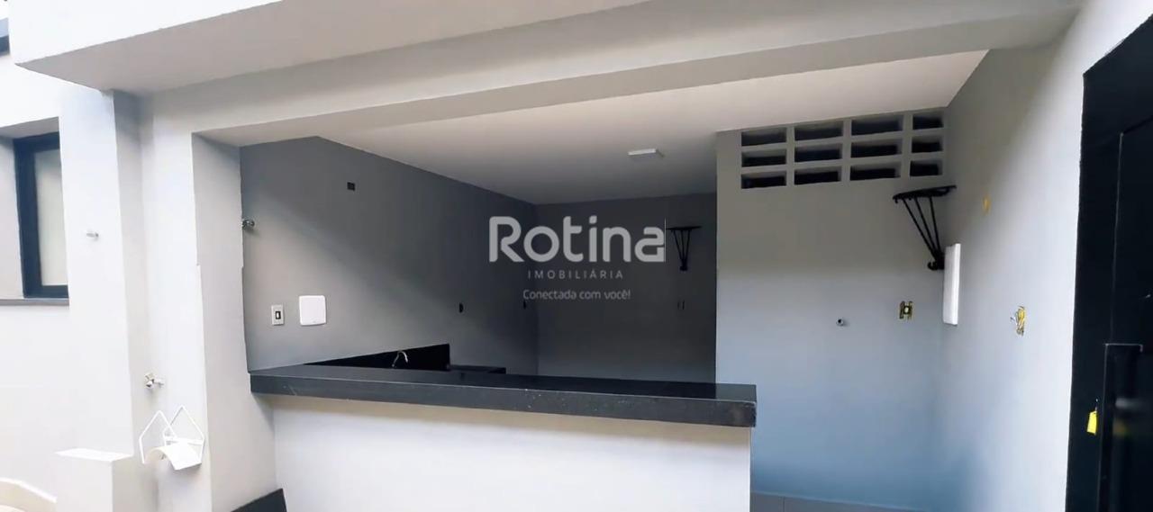 Sala para alugar, em Uberlândia no bairro Lídice no valor de R$ 2.500,00 - Rotina Imobiliária: 