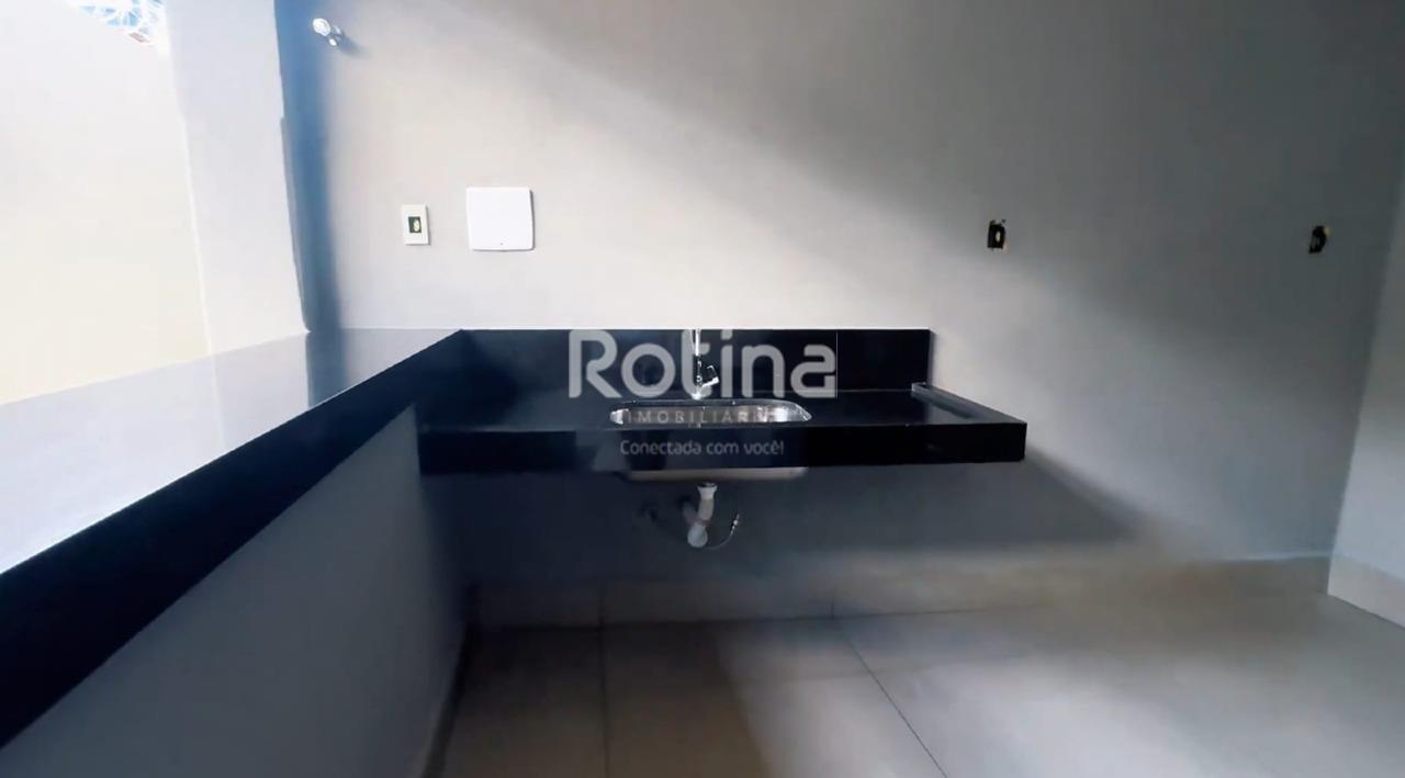 Sala para alugar, em Uberlândia no bairro Lídice no valor de R$ 2.500,00 - Rotina Imobiliária: 