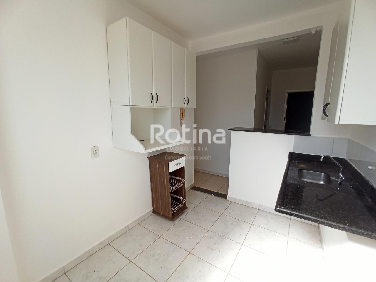 Apartamento para alugar, 3 quartos em Uberlândia no bairro Gávea no valor de R$ 1.650,00 - Rotina Imobiliária: 