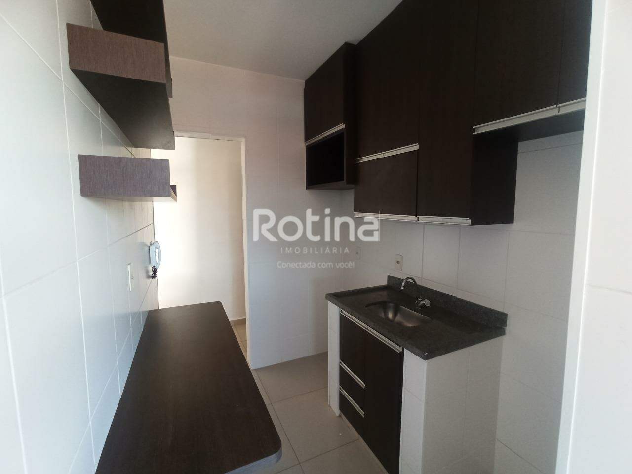Apartamento para alugar, 2 quartos em Uberlândia no bairro Segismundo Pereira no valor de R$ 1.350,00 - Rotina Imobiliária: 