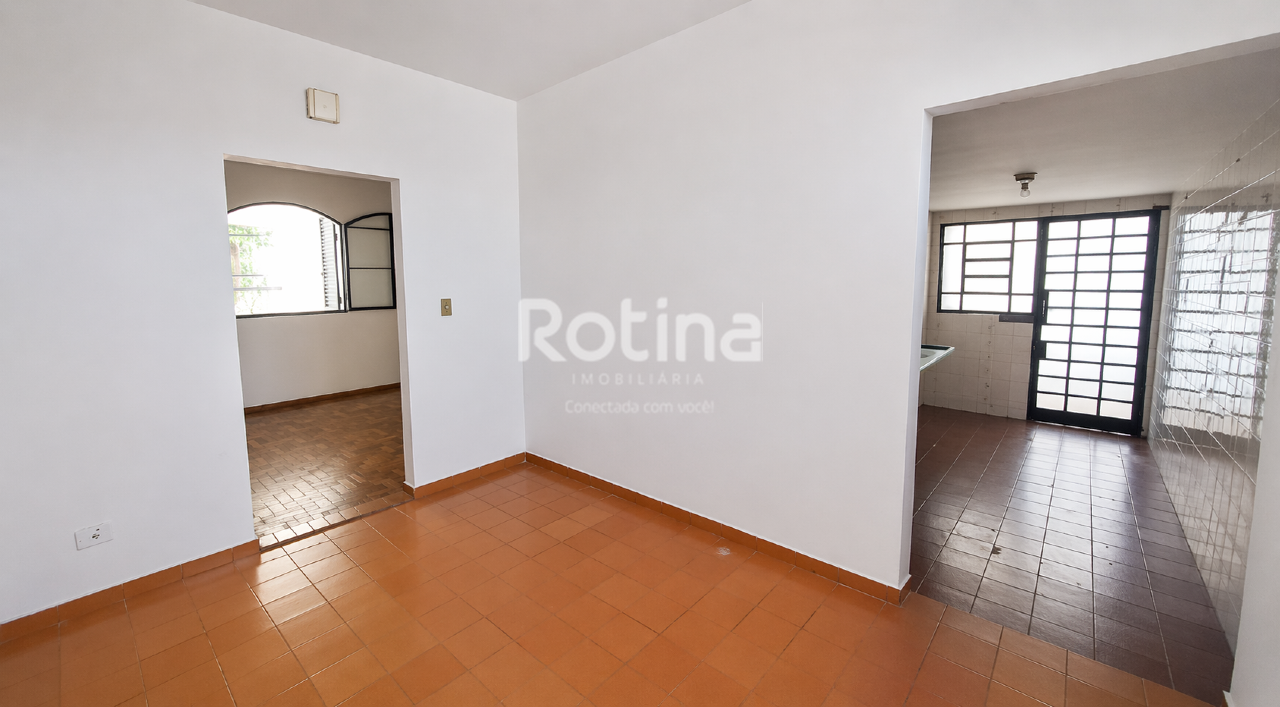 Casa à venda, 3 quartos em Uberlândia no bairro Jaraguá no valor de R$ 260.000,00 - Rotina Imobiliária: 