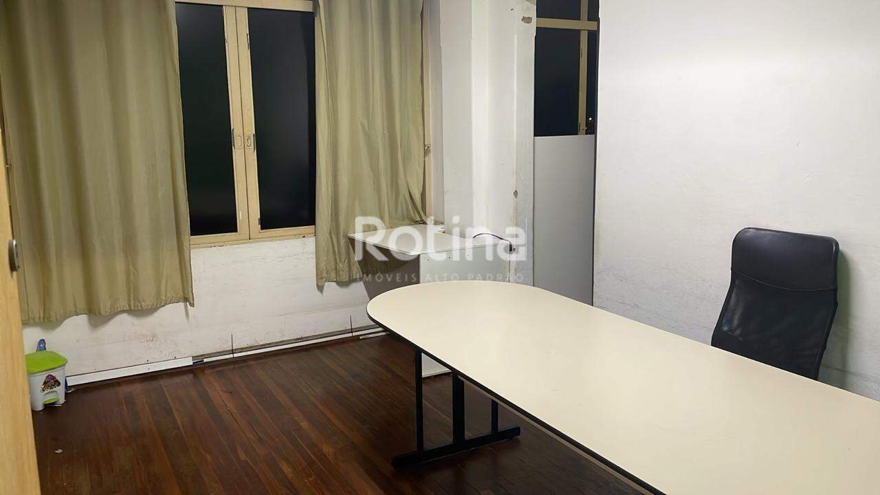 Sala à venda, em Uberlândia no bairro Centro no valor de R$ 82.000,00 - Rotina Imobiliária: 