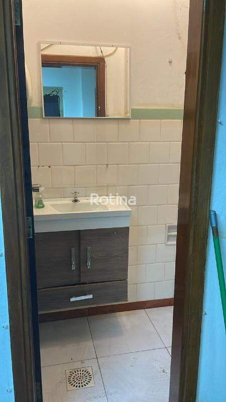 Sala à venda, em Uberlândia no bairro Centro no valor de R$ 82.000,00 - Rotina Imobiliária: 