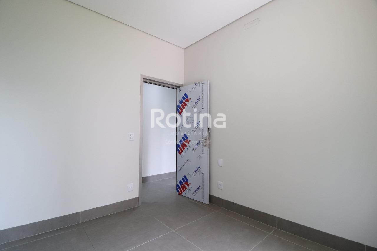 Casa Condomínio Fechado à venda, 3 quartos em Uberlândia no bairro Grand Ville no valor de R$ 1.250.000,00 - Rotina Imobiliária: 