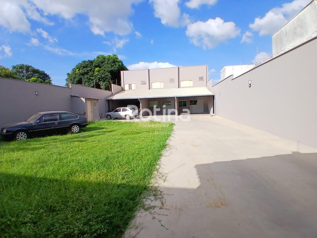 Casa para alugar, 2 quartos em Uberlândia no bairro Presidente Roosevelt no valor de R$ 2.600,00 - Rotina Imobiliária: 