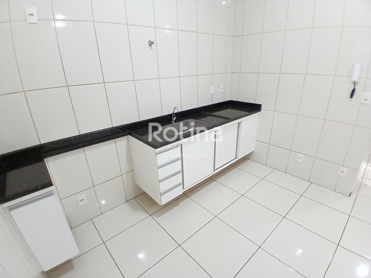 Casa para alugar, 2 quartos em Uberlândia no bairro Presidente Roosevelt no valor de R$ 2.600,00 - Rotina Imobiliária: 