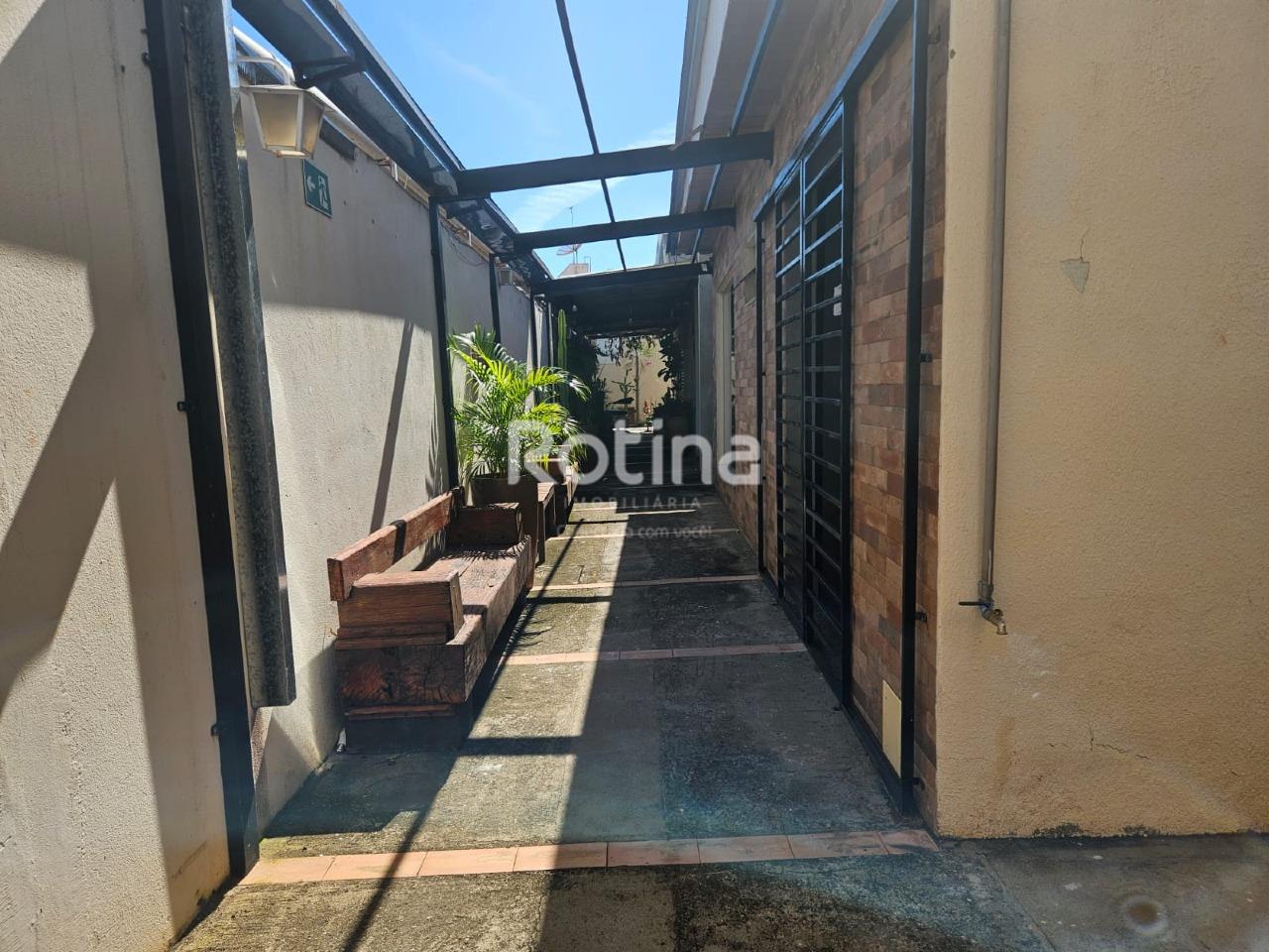 Sala para alugar, em Uberlândia no bairro Centro no valor de R$ 2.600,00 - Rotina Imobiliária: 