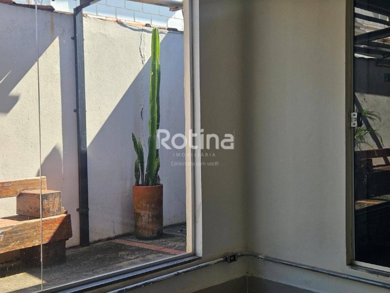 Sala para alugar, em Uberlândia no bairro Centro no valor de R$ 2.600,00 - Rotina Imobiliária: 