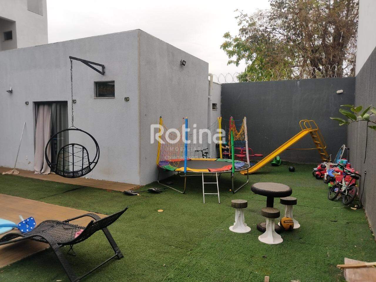 Casa à venda, 5 quartos em Uberlândia no bairro Jardim Inconfidência no valor de R$ 1.200.000,00 - Rotina Imobiliária: 