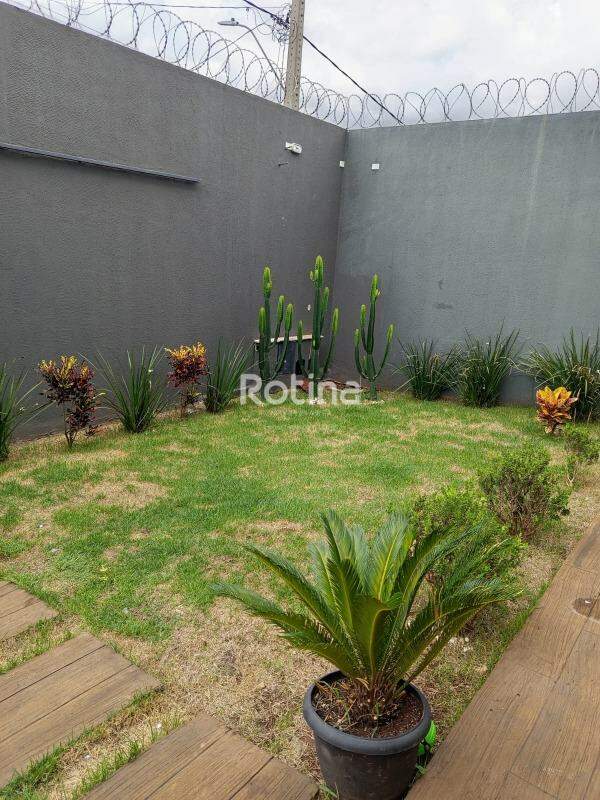Casa à venda, 5 quartos em Uberlândia no bairro Jardim Inconfidência no valor de R$ 1.200.000,00 - Rotina Imobiliária: 