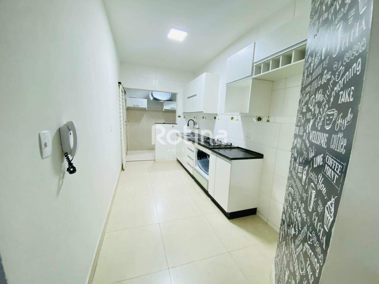 Apartamento à venda, 3 quartos em Uberlândia no bairro Vigilato Pereira no valor de R$ 350.000,00 - Rotina Imobiliária: 