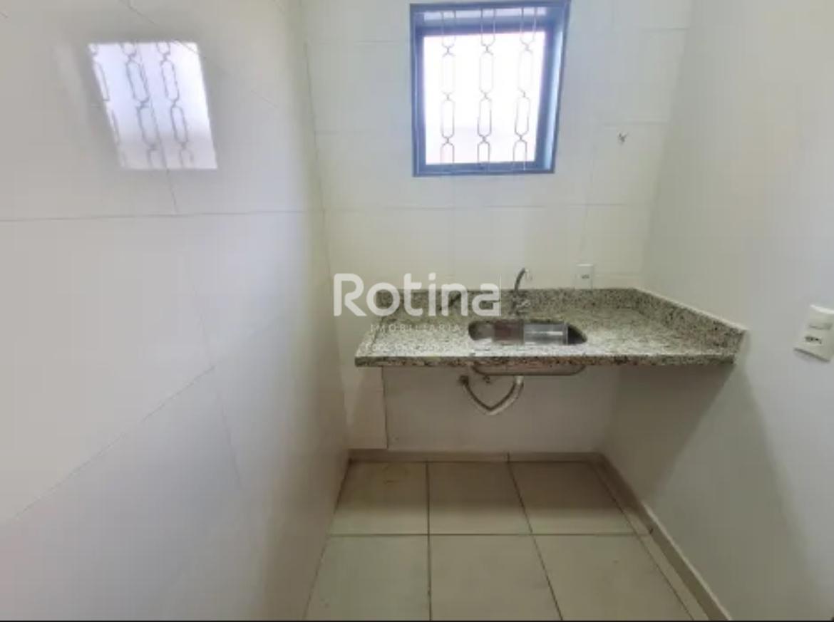 Loja para alugar, em Uberlândia no bairro Jardim Europa no valor de R$ 1.200,00 - Rotina Imobiliária: 