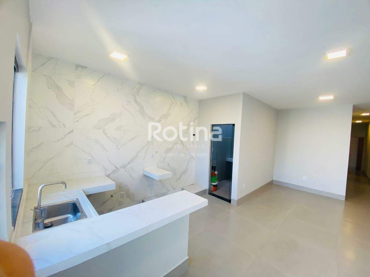 Casa à venda, 3 quartos em Uberlândia no bairro Shopping Park no valor de R$ 440.000,00 - Rotina Imobiliária: 