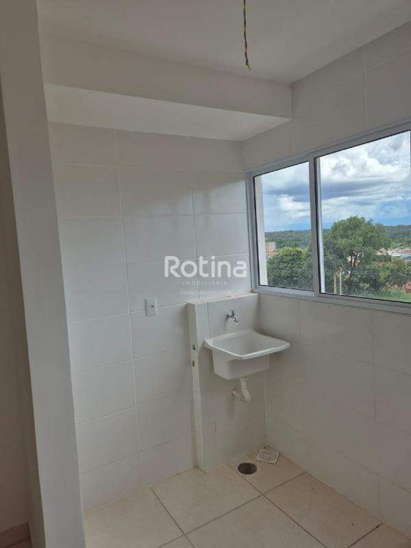 Apartamento à venda, 2 quartos em Uberlândia no bairro Shopping Park no valor de R$ 165.000,00 - Rotina Imobiliária: 
