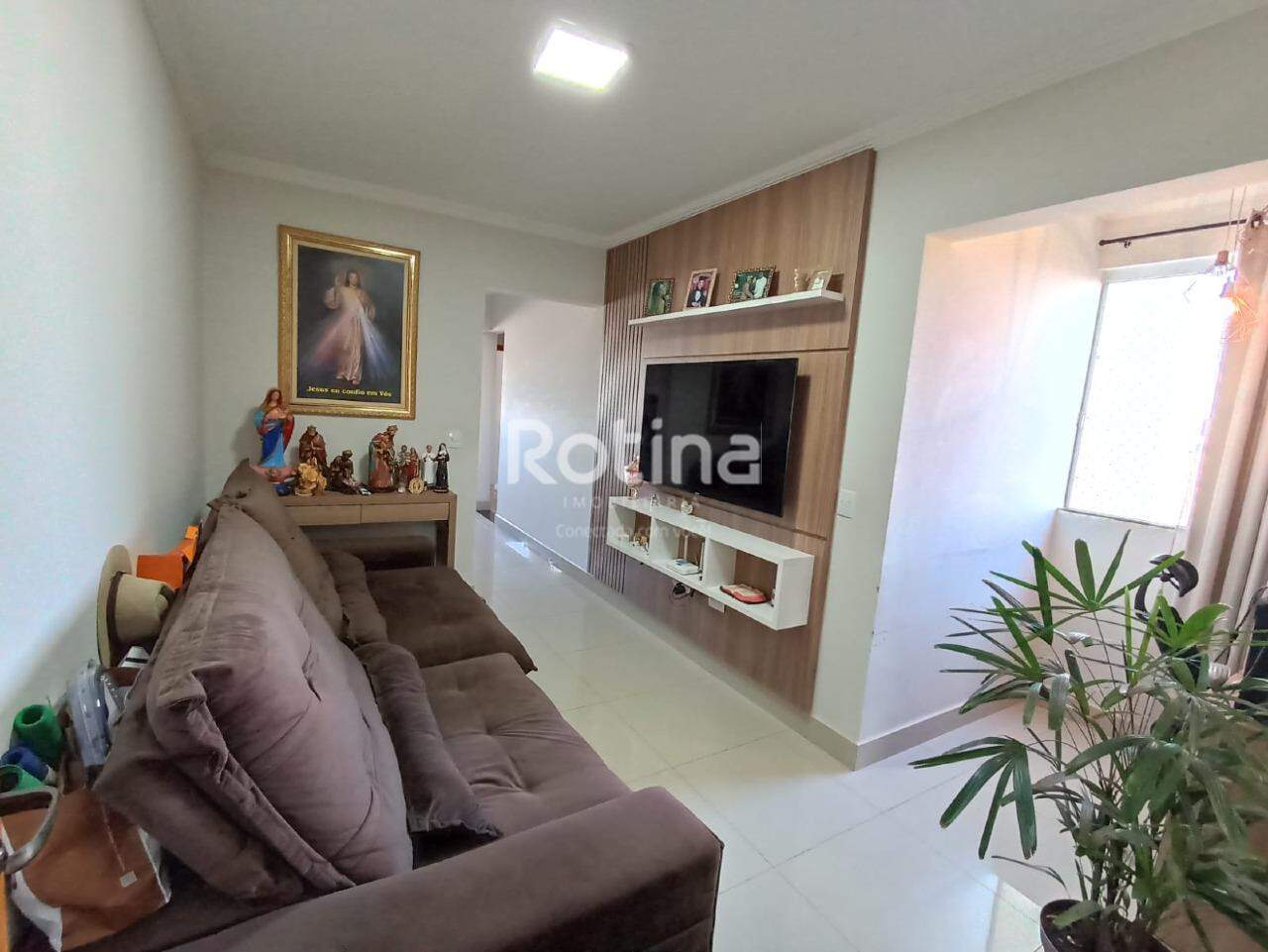 Apartamento à venda, 2 quartos em Uberlândia no bairro Novo Mundo no valor de R$ 335.000,00 - Rotina Imobiliária: 
