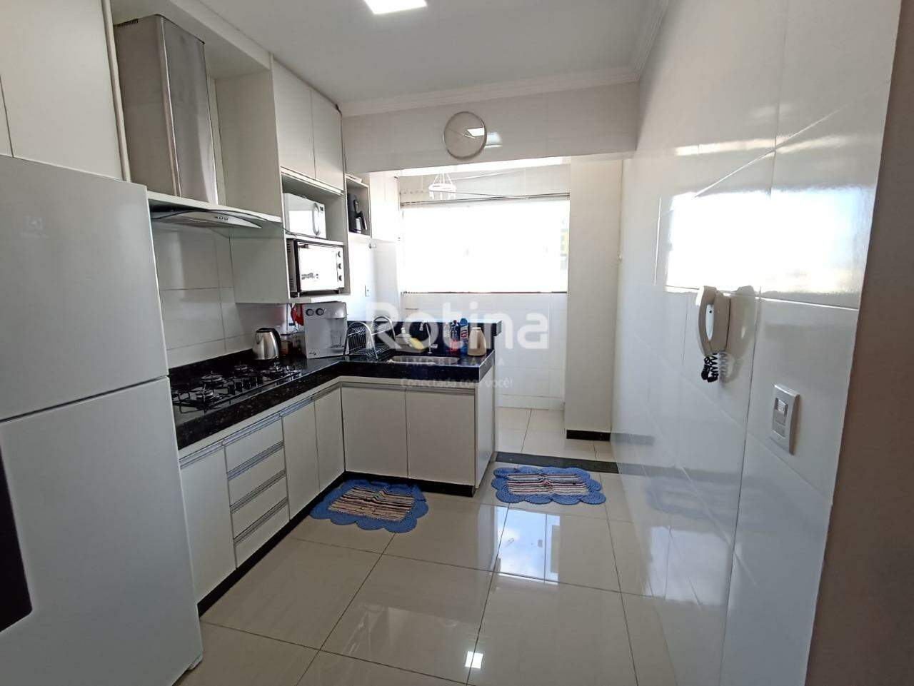 Apartamento à venda, 2 quartos em Uberlândia no bairro Novo Mundo no valor de R$ 335.000,00 - Rotina Imobiliária: 