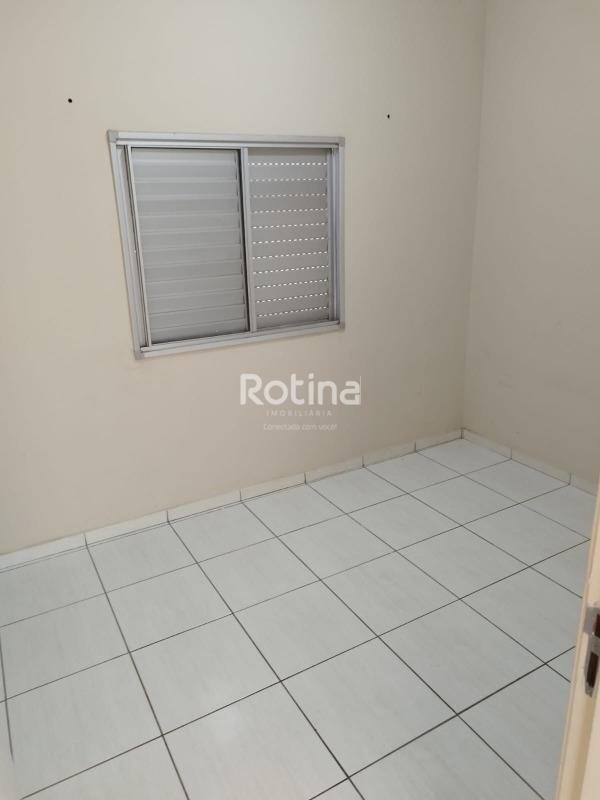 Apartamento para alugar, 2 quartos em Uberlândia no bairro Chacaras Tubalina e Quartel no valor de R$ 900,00 - Rotina Imobiliária: 