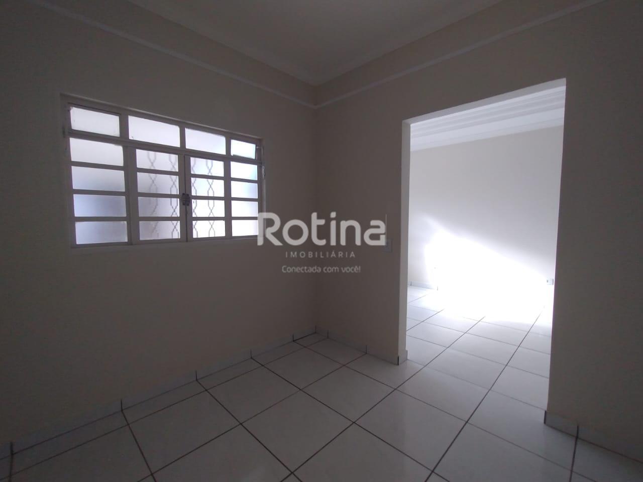 Casa para alugar, 2 quartos em Uberlândia no bairro Patrimônio no valor de R$ 2.500,00 - Rotina Imobiliária: 