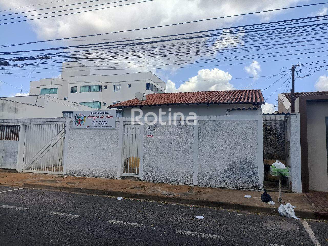 Terreno à venda, em Uberlândia no bairro Santa Mônica no valor de R$ 560.000,00 - Rotina Imobiliária: 