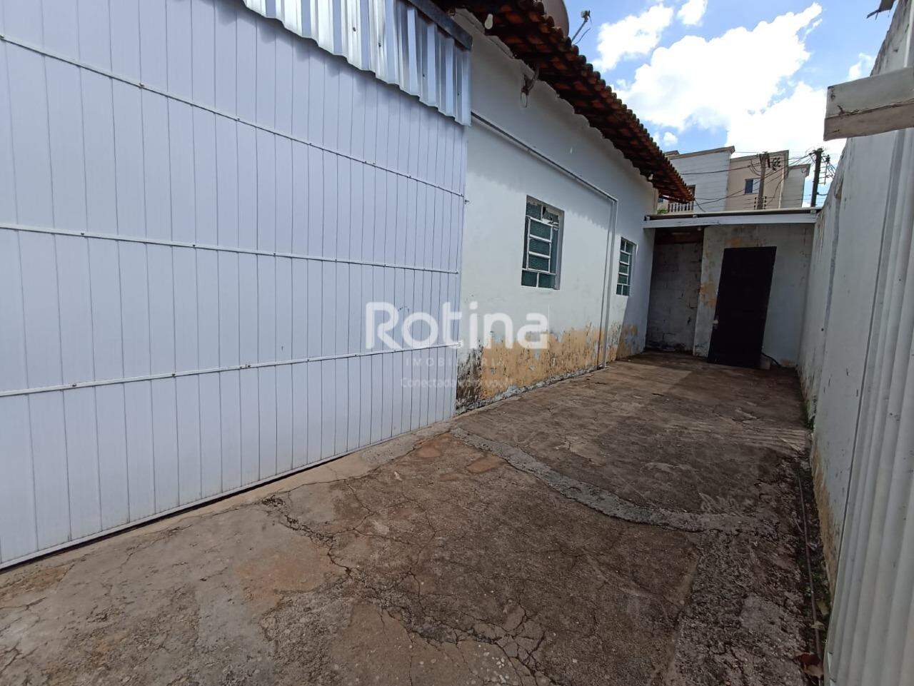 Terreno à venda, em Uberlândia no bairro Santa Mônica no valor de R$ 560.000,00 - Rotina Imobiliária: 