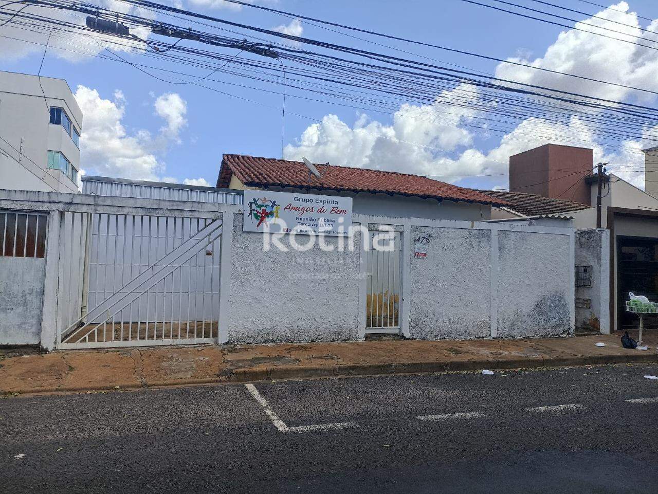 Terreno à venda, em Uberlândia no bairro Santa Mônica no valor de R$ 560.000,00 - Rotina Imobiliária: 