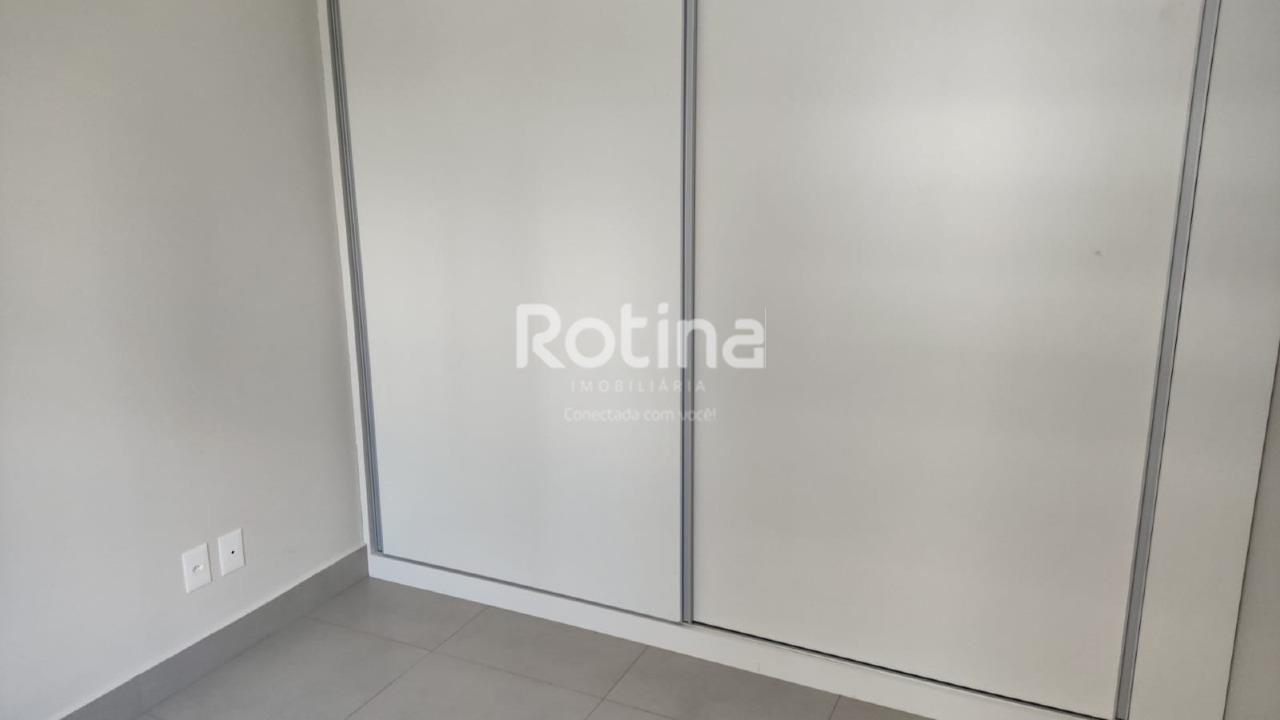 Apartamento para alugar, 3 quartos em Uberlândia no bairro Patrimônio no valor de R$ 3.500,00 - Rotina Imobiliária: 