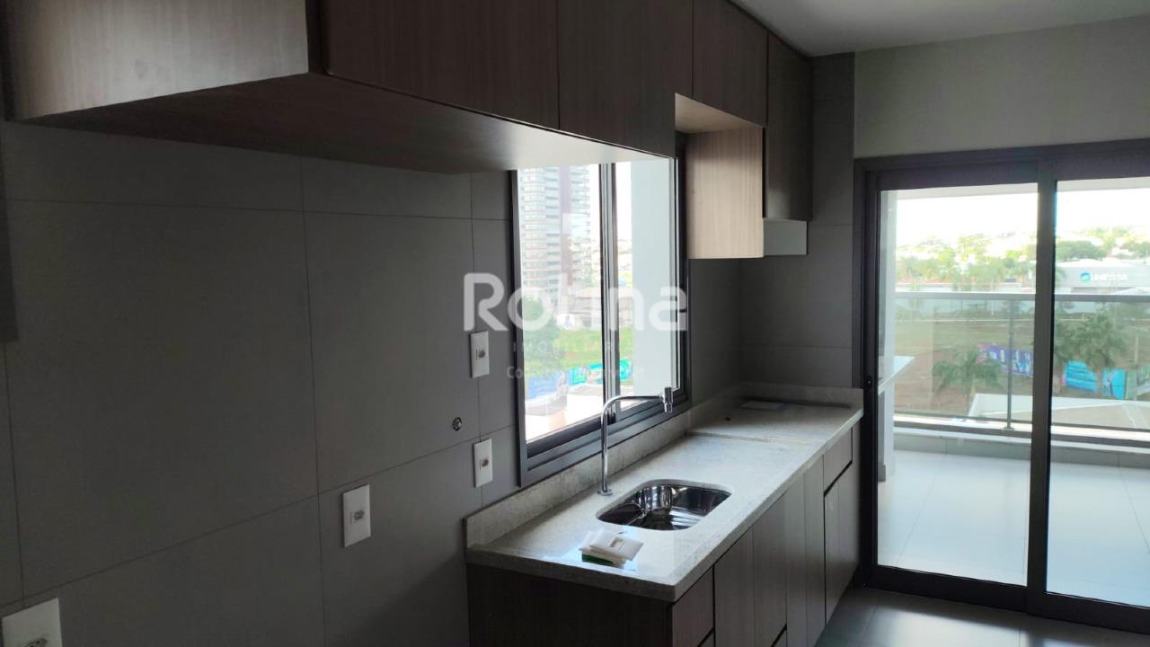 Apartamento para alugar, 3 quartos em Uberlândia no bairro Patrimônio no valor de R$ 3.500,00 - Rotina Imobiliária: 