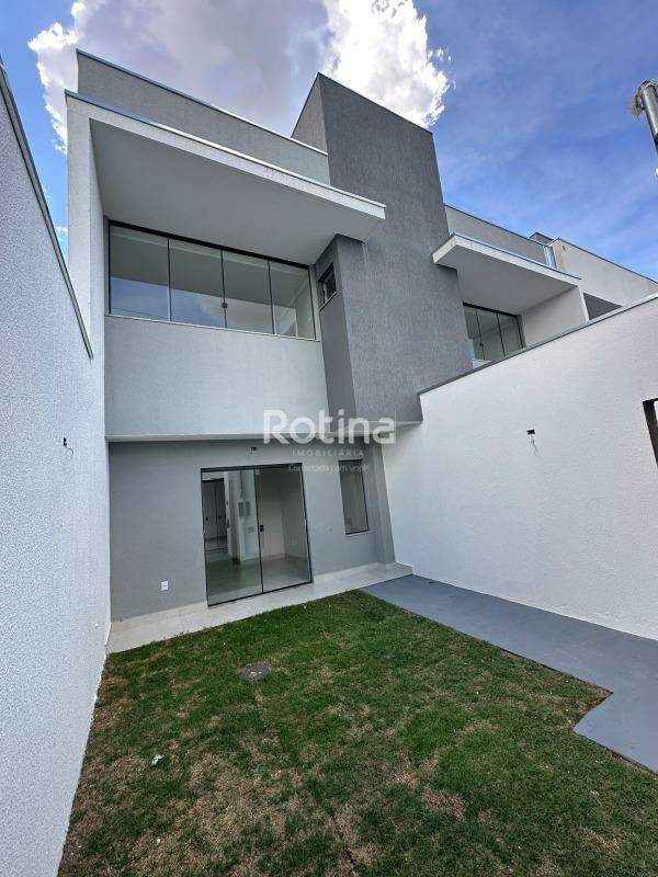 Casa à venda, 2 quartos em Uberlândia no bairro Praça Alto Umuarama no valor de R$ 495.000,00 - Rotina Imobiliária: 