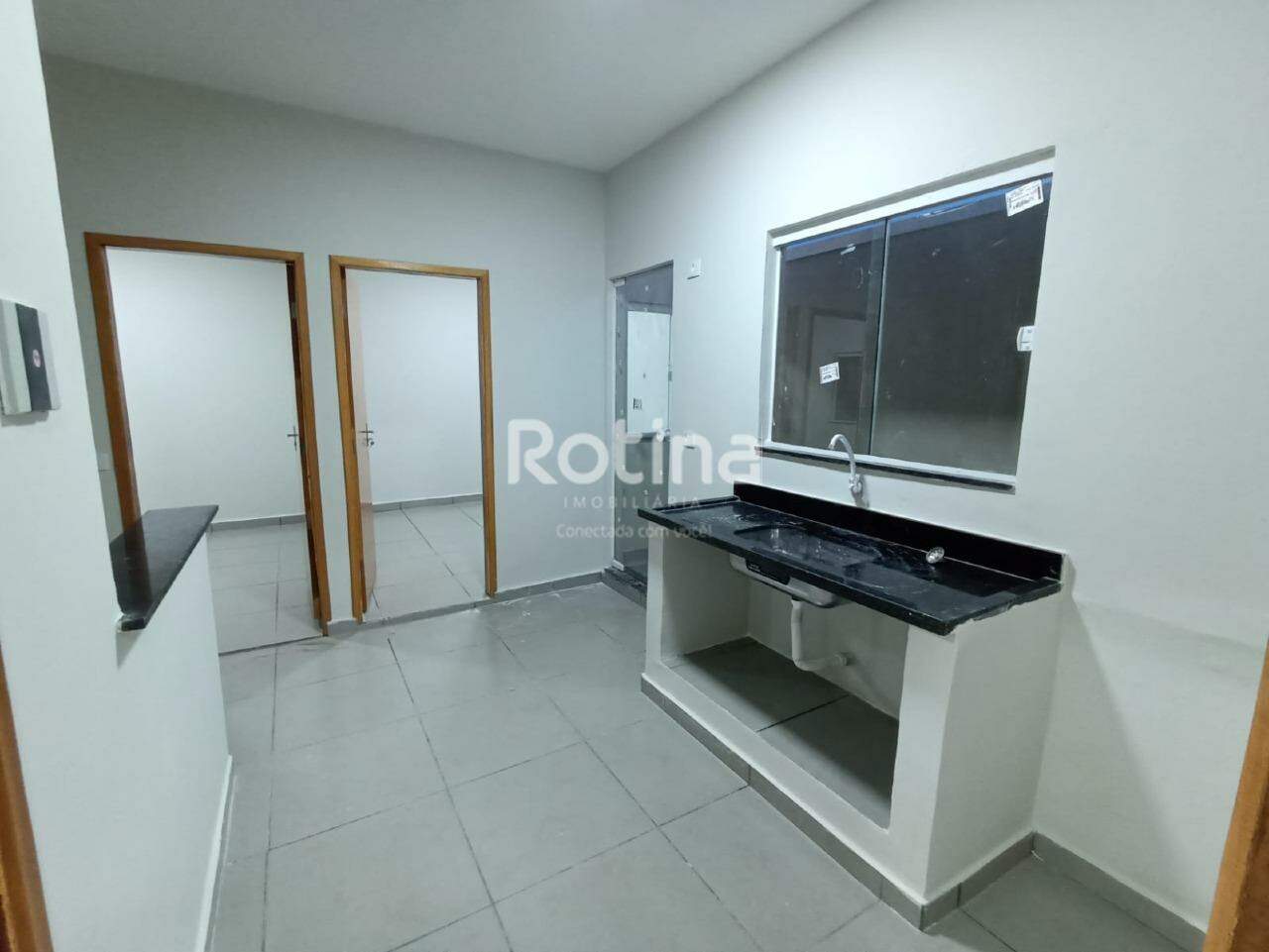Casa à venda, 6 quartos em Uberlândia no bairro Luizote de Freitas no valor de R$ 560.000,00 - Rotina Imobiliária: 