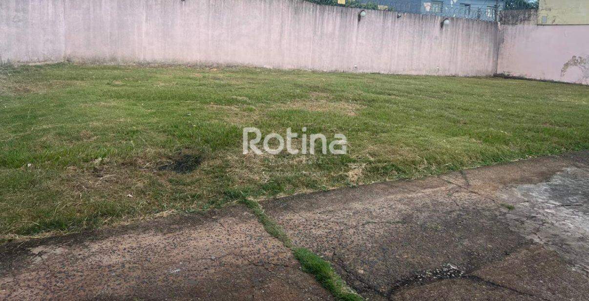 Terreno à venda, em Uberlândia no bairro Custódio Pereira no valor de R$ 300.000,00 - Rotina Imobiliária: 