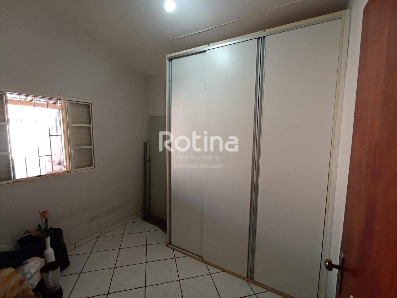 Casa à venda, 3 quartos em Uberlândia no bairro Granada no valor de R$ 470.000,00 - Rotina Imobiliária: 