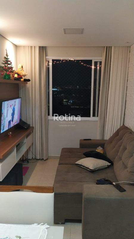 Apartamento à venda, 2 quartos em Uberlândia no bairro Aclimação no valor de R$ 300.000,00 - Rotina Imobiliária: 