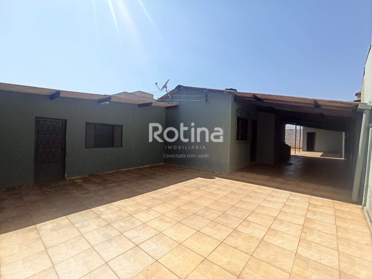 Casa à venda, 3 quartos em Uberlândia no bairro Granada no valor de R$ 370.000,00 - Rotina Imobiliária: 