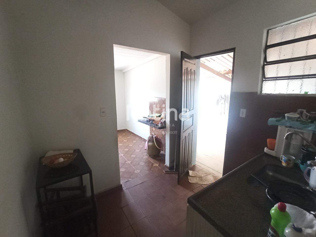 Casa à venda, 3 quartos em Uberlândia no bairro Granada no valor de R$ 370.000,00 - Rotina Imobiliária: 